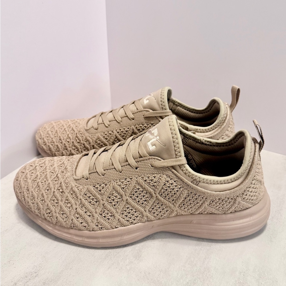 APL Techloom Phantom - Taupe/Tan Size 11 - Picture 3 of 5